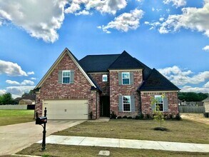 Building Photo - 6283 Darwood Dr