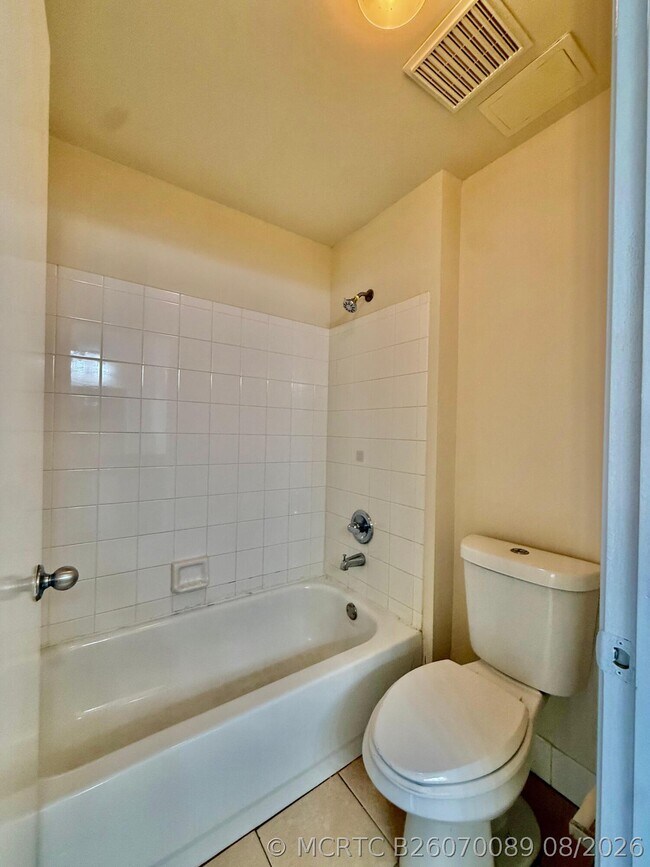 Foto del edificio - 6960 SW 39th St