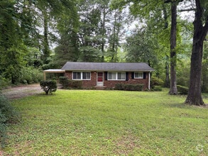 Building Photo - 5511 Ponderosa Dr