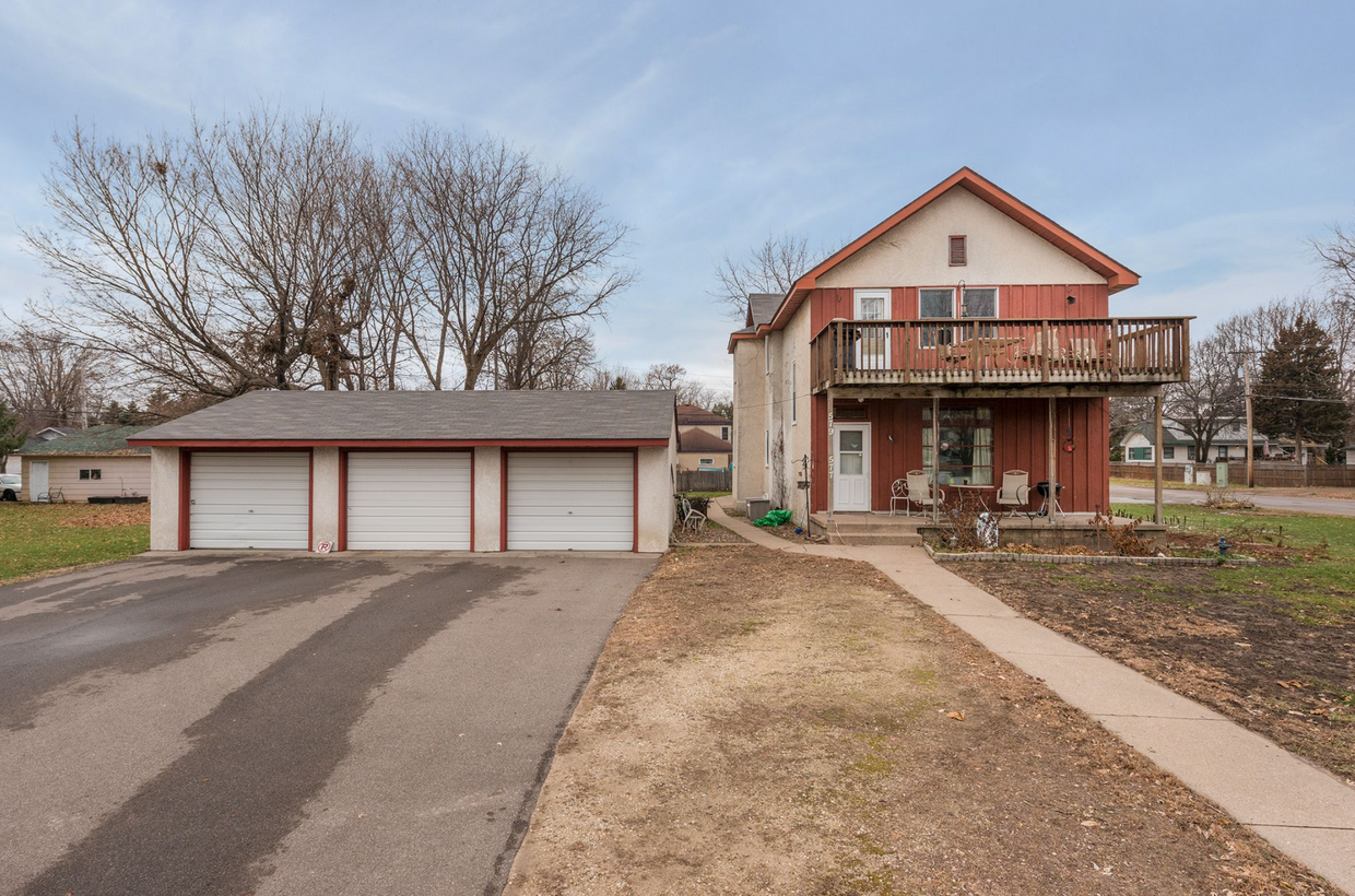 Primary Photo - 577 7th Avenue