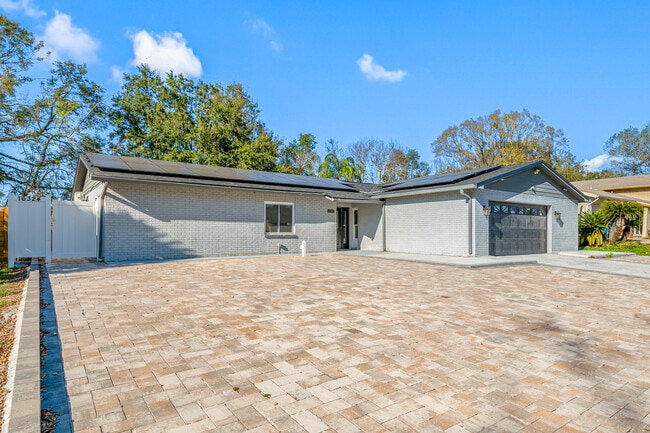 Building Photo - 16324 Bonneville Dr