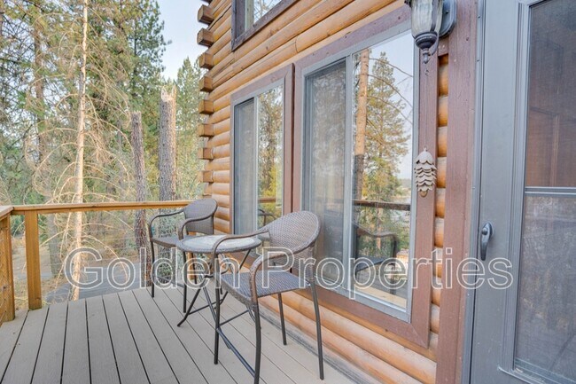 Foto del edificio - 11590 W Riverview Dr
