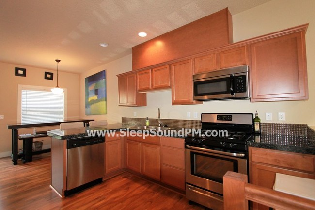 Foto del edificio - 539 N Cook St