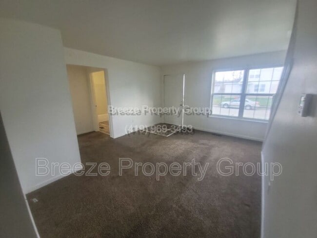Building Photo - 523 Nova St