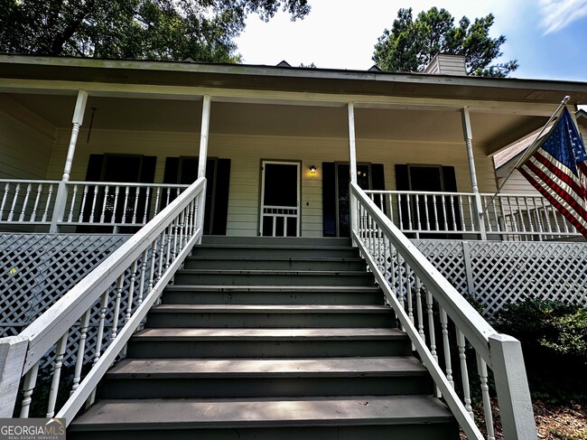 Building Photo - 4007 Lindley Cir