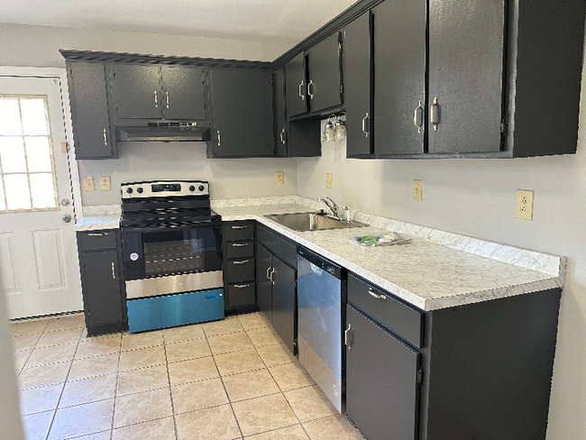 Foto del edificio - 7924 Shady Oak Trail