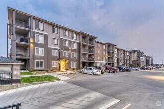 Building Photo - 635 Secord Blvd NW