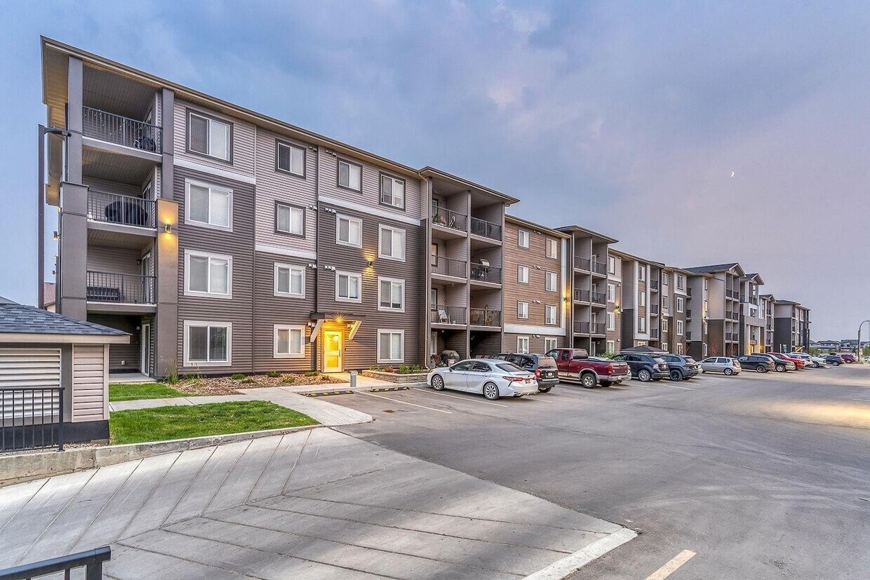 Photo principale - 635 Secord Blvd NW