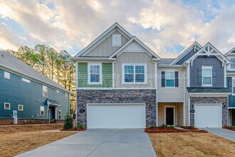 Building Photo - 240 Harpers Run Ln