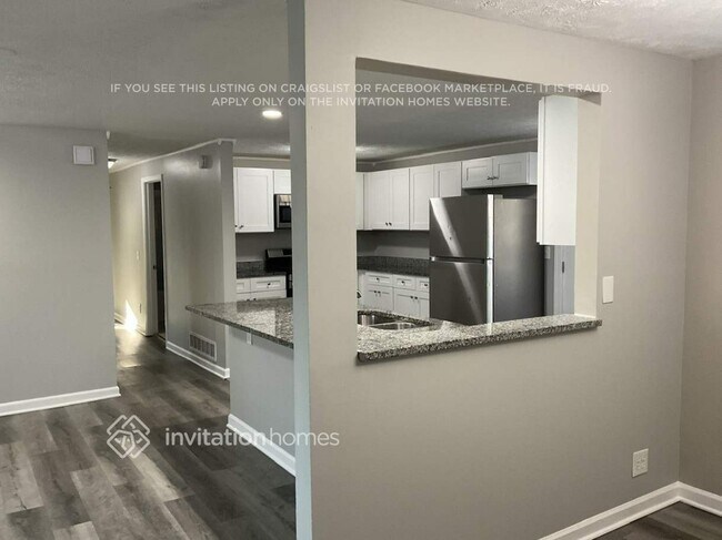 Foto del edificio - 4930 Springbrook Dr