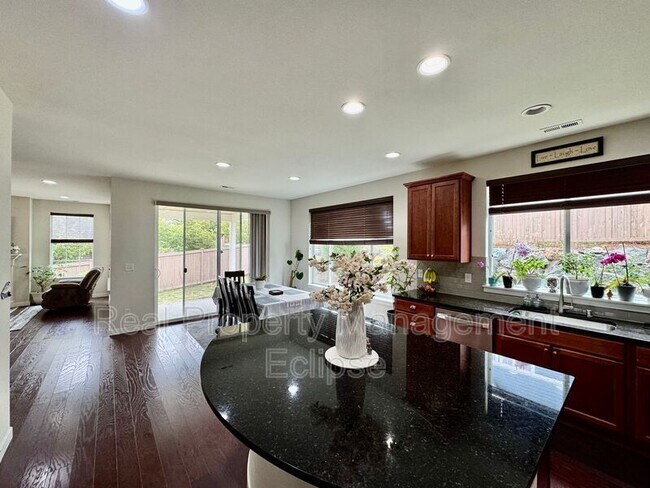 Foto del edificio - 28619 NE 155th St