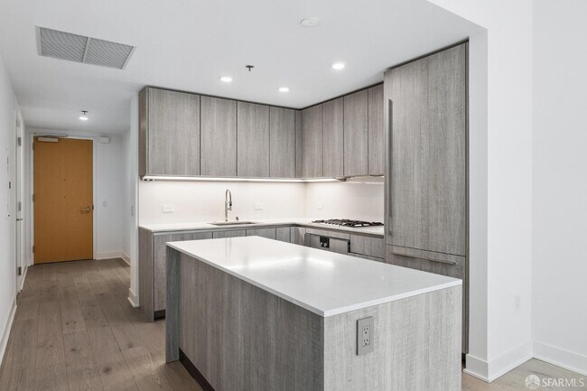 Foto del edificio - 201 Folsom St