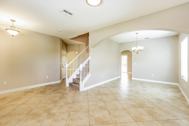 Foto del edificio - 10705 River Hawk Ln