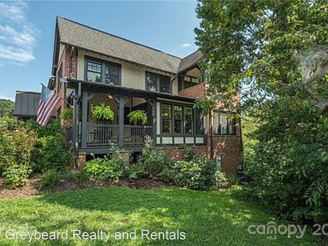 Foto del edificio - 3 br, 4 bath House - 1 Fitzgerald Rd