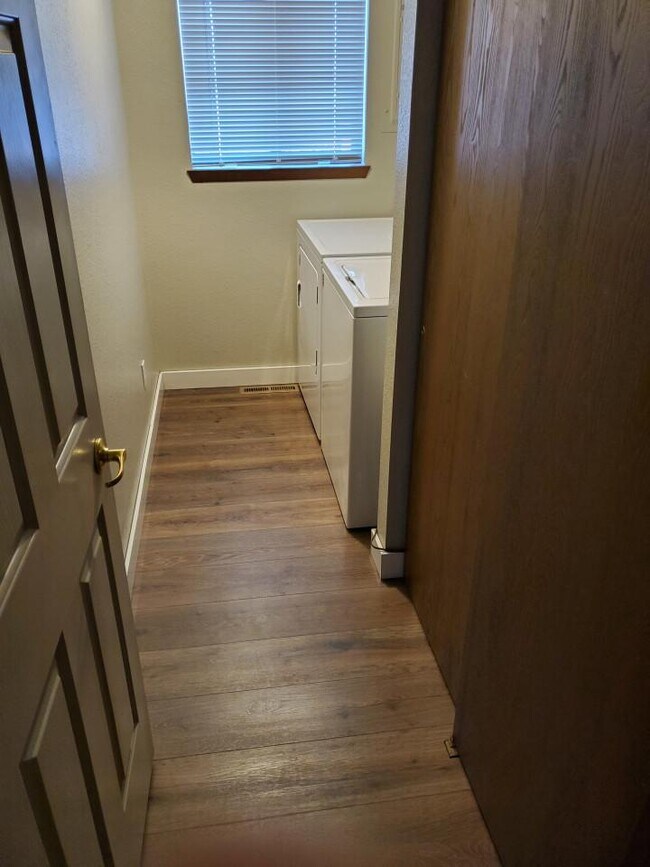 Foto del edificio - 3 bedroom in Billings MT 59102