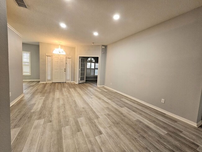 Foto del edificio - Your Clermont Home Awaits — Space, Style, and a Prime Location