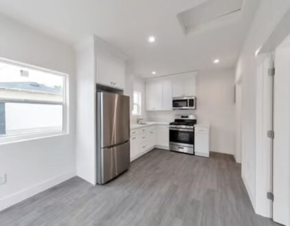 Foto del edificio - 6157 Clybourn Ave