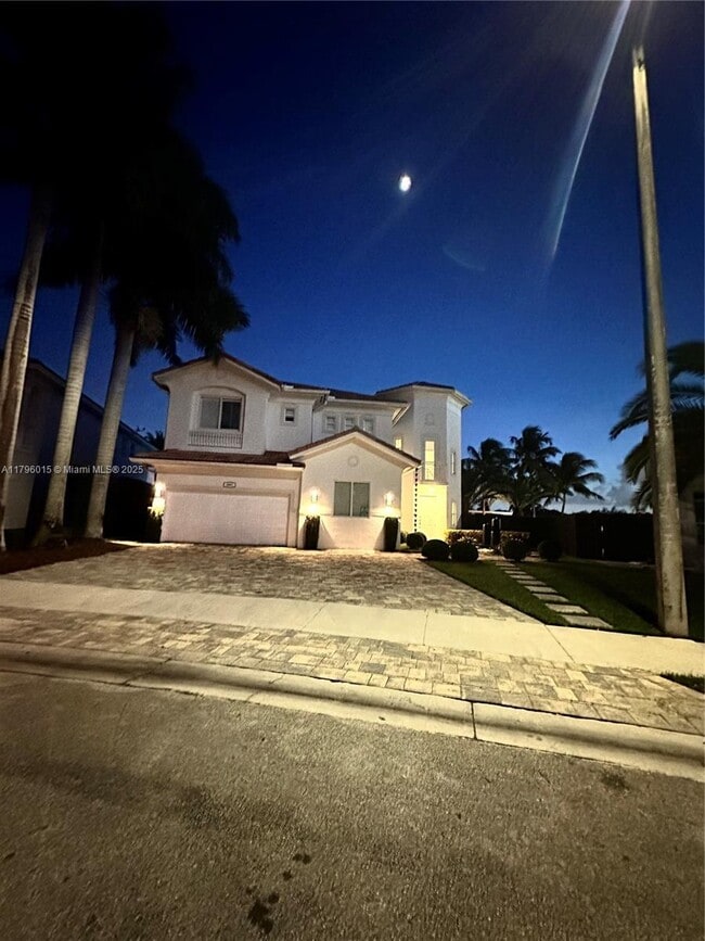 Foto del edificio - 6801 NW 113th Ct