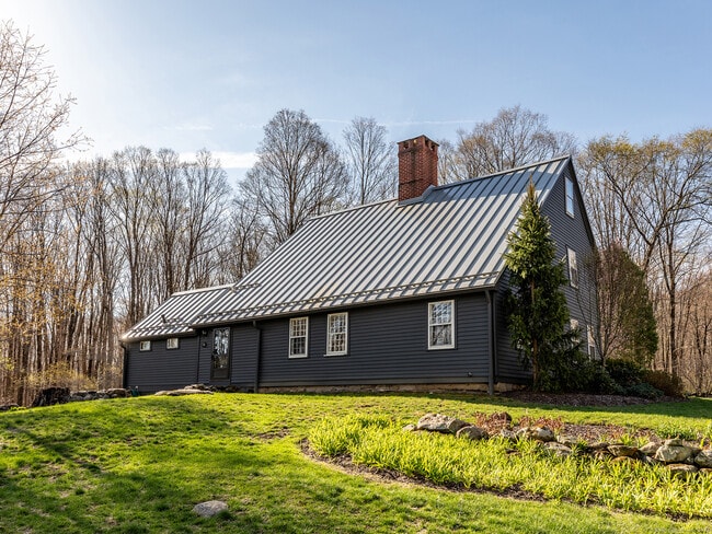 Building Photo - 111 Todd Hill Rd