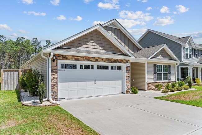 Building Photo - 680 Aurora Pl