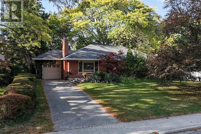 Building Photo - 2169 Paisley Ave