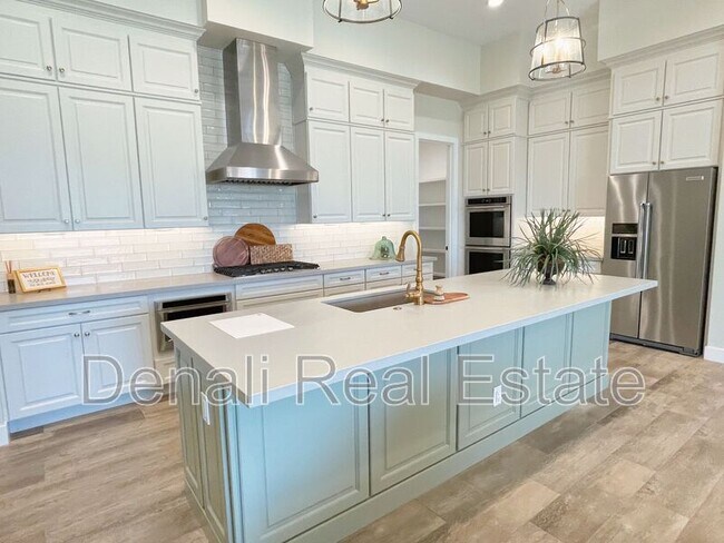 Foto del edificio - 2660 E Longhorn Ct
