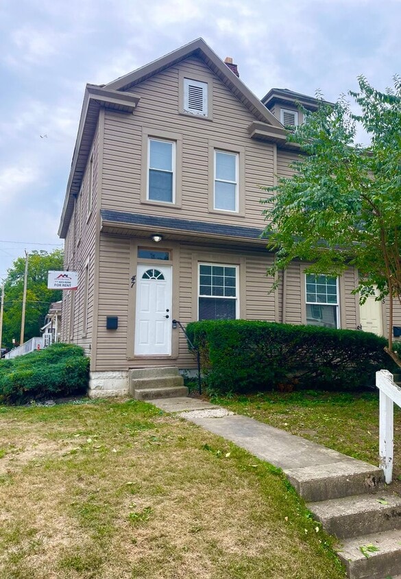 Primary Photo - 45-47 E. Maynard Ave.
