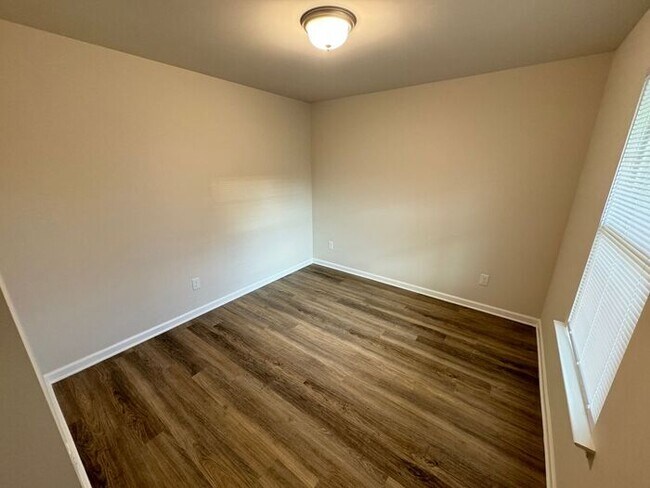 Foto del edificio - Beautiful NEW-CONSTRUCTION Goldsboro Home