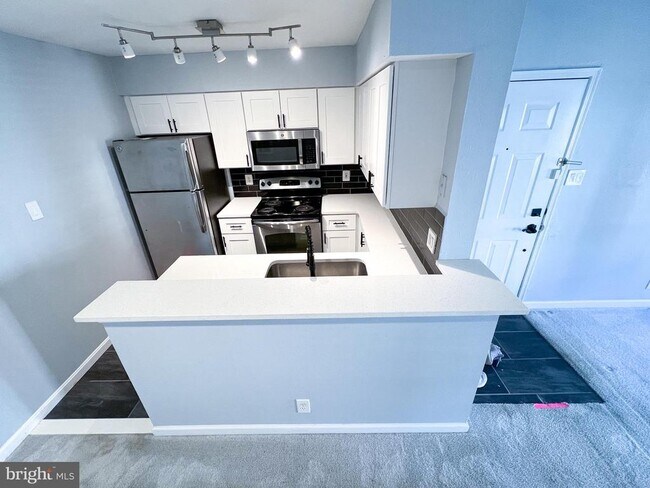 Building Photo - 3312 Wyndham Cir