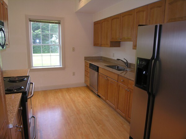 Foto del edificio - 2 Abbott Ln
