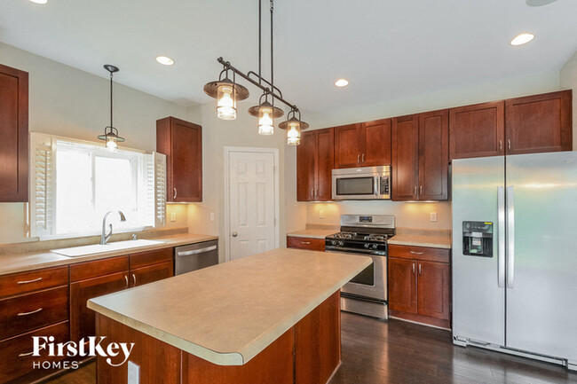 Building Photo - 422 Country Stone Dr