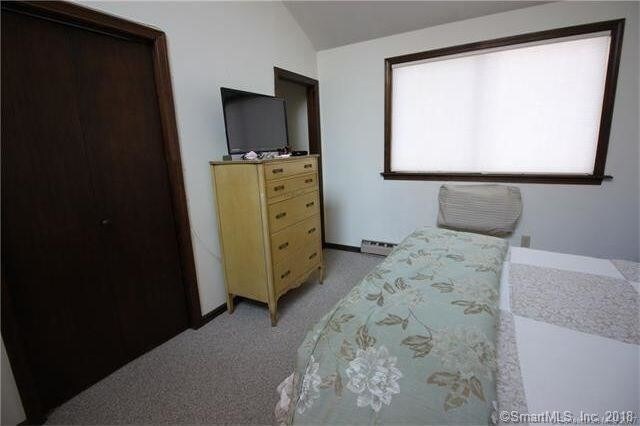 Building Photo - 260 Cliffside Dr