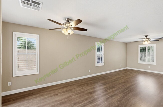 Foto del edificio - Beautiful Lyons Gate Home – 3 Bedroom + Office in Prime Gilbert Location!