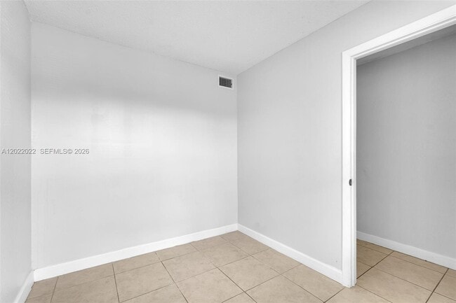 Building Photo - 400 NW 65th Ave