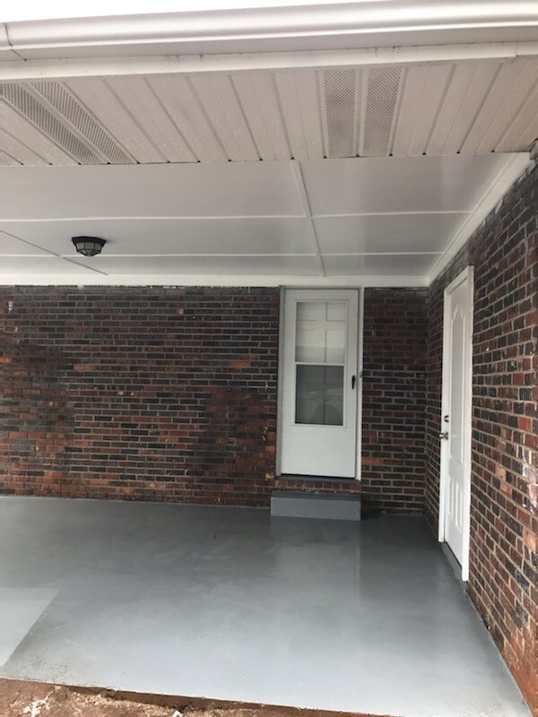 Photo - 1364 Stoneham Ct House