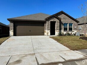 Building Photo - 2812 Jasmine Dr