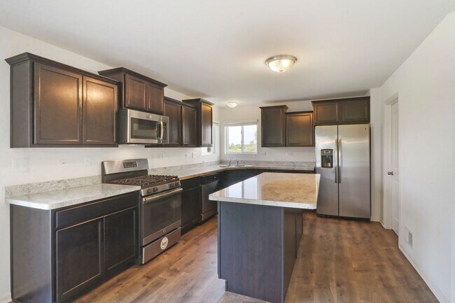 Building Photo - 1224 Viola Ln