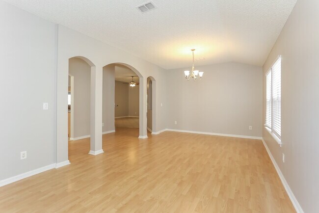 Foto del edificio - 3014 Piedmont Manor Dr