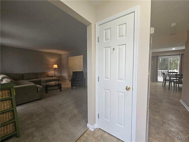 Building Photo - 5008 Dongara Ln