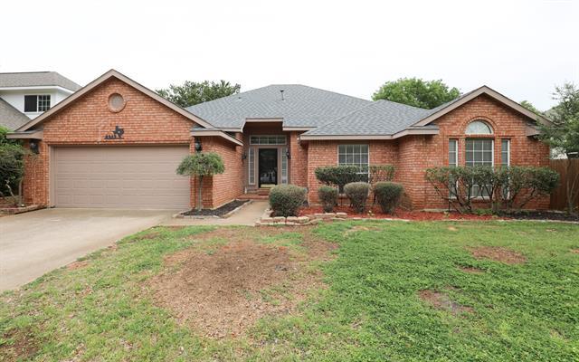 Primary Photo - 2417 Timber Ridge Ln
