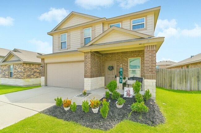 Building Photo - 14793 Hazel Br Dr