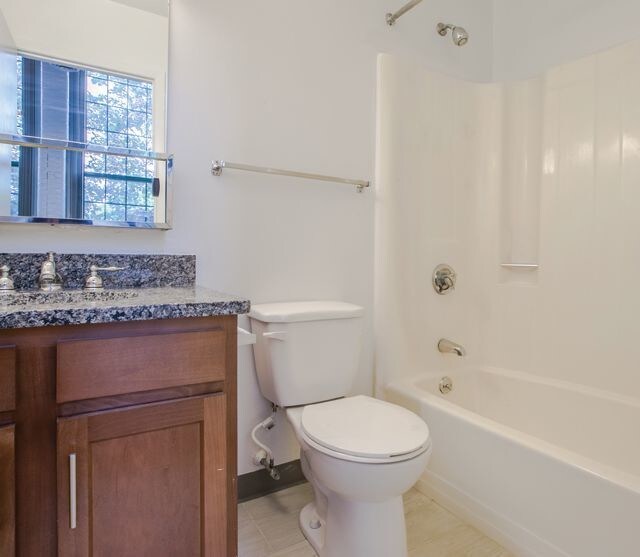 Ribbon Mills Apartments Rentals Manchester, CT