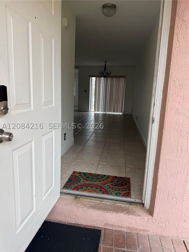 Building Photo - 6714 NW 39th Ln