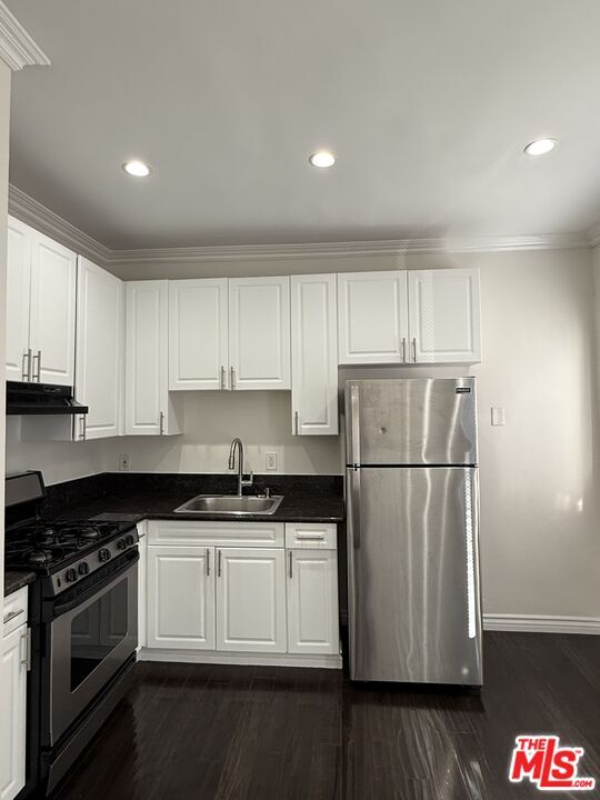 Building Photo - 334 Heliotrope Dr