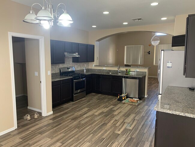 Kitchen/Dining Room - 5532 W Red Rock Ridge St