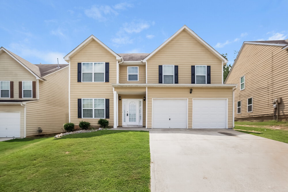 Primary Photo - 2420 Valley Creek Dr