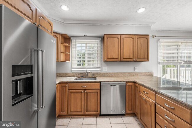 Foto del edificio - 222 Apple Blossom Ct