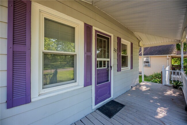 Foto del edificio - 202 River Meadow Dr