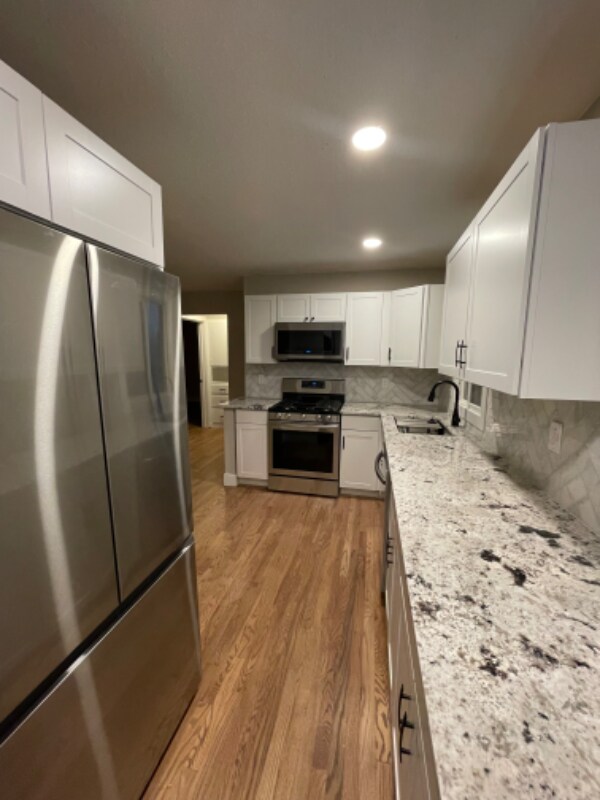 Building Photo - 5621 Balsam St
