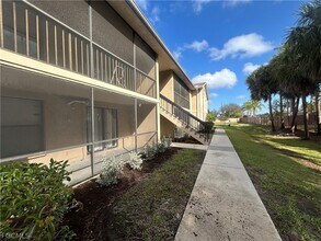 Building Photo - 5305 Summerlin Rd